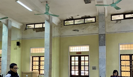 Viện KSND quận Hà Đông phối hợp với Tòa án nhân dân cùng cấp tổ chức...